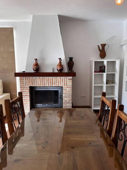 Апартаменти La Casa De La Avenida Сенес-де-ла-Веґа Екстер'єр фото